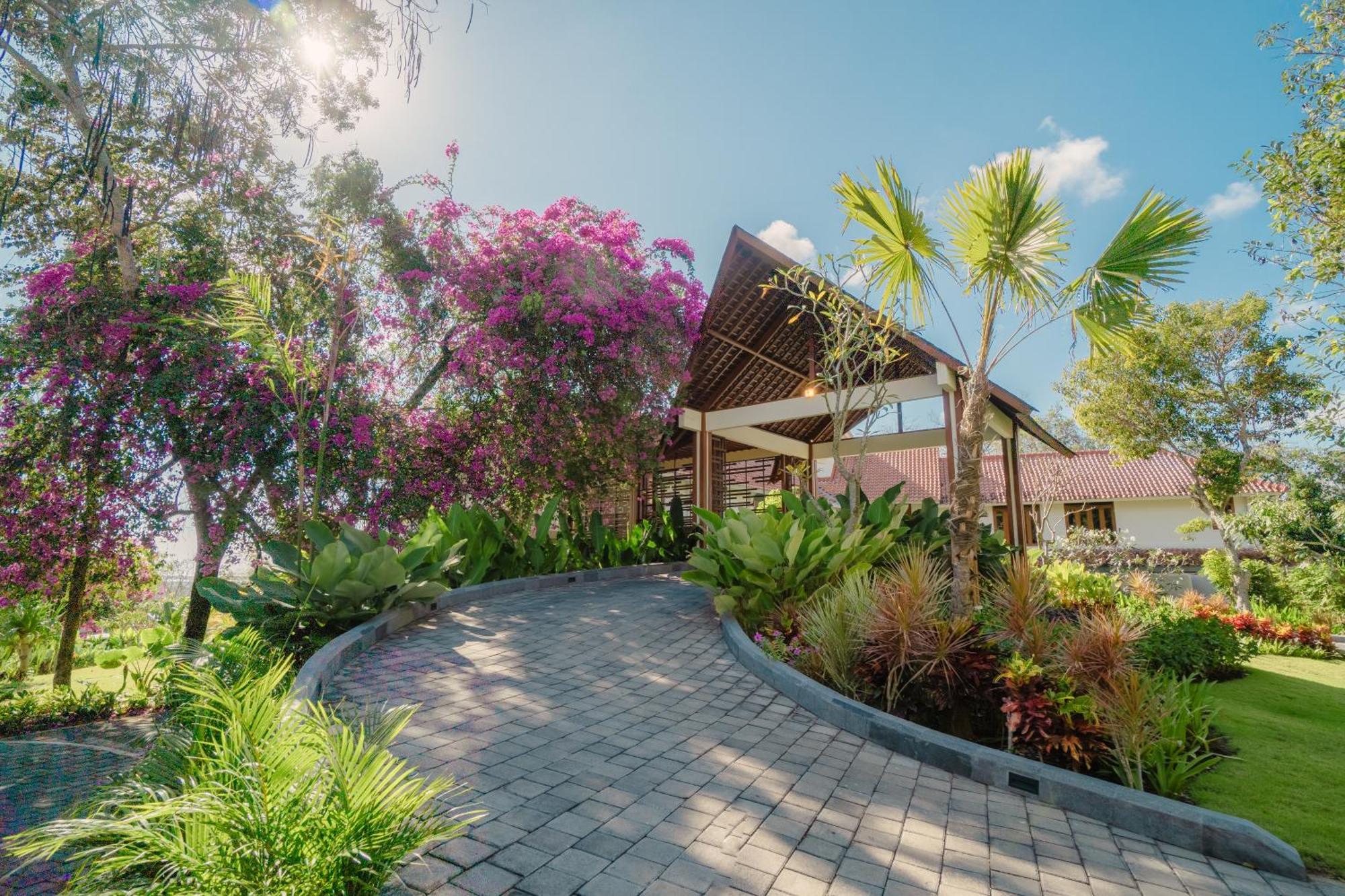 Arpana Luxury Private Pool Villas Jimbaran Buitenkant foto